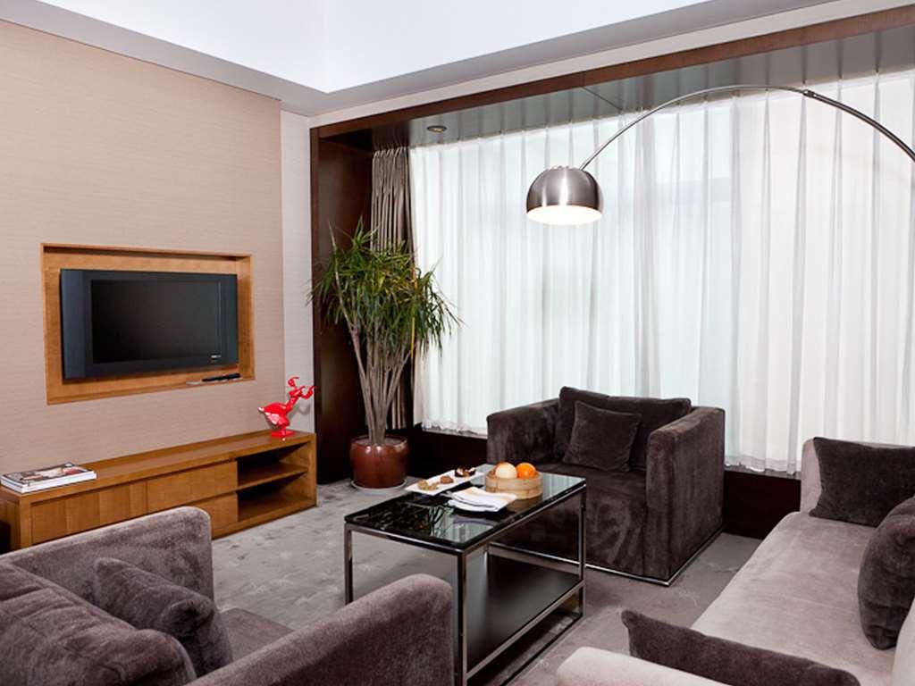 Doubletree By Hilton Beijing Ξενοδοχείο Δωμάτιο φωτογραφία